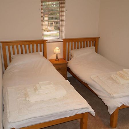 Clun Valley Lodges Clunton Extérieur photo