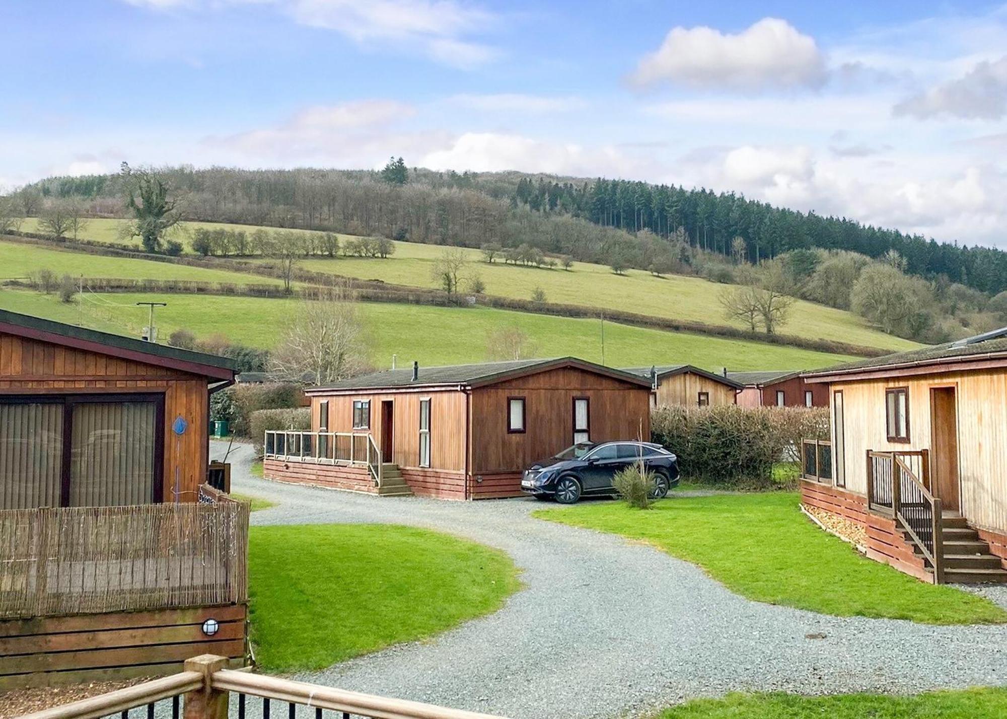 Clun Valley Lodges Clunton Extérieur photo